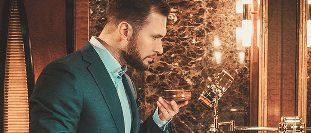Dlaczego Francja stała się stolicą perfum?